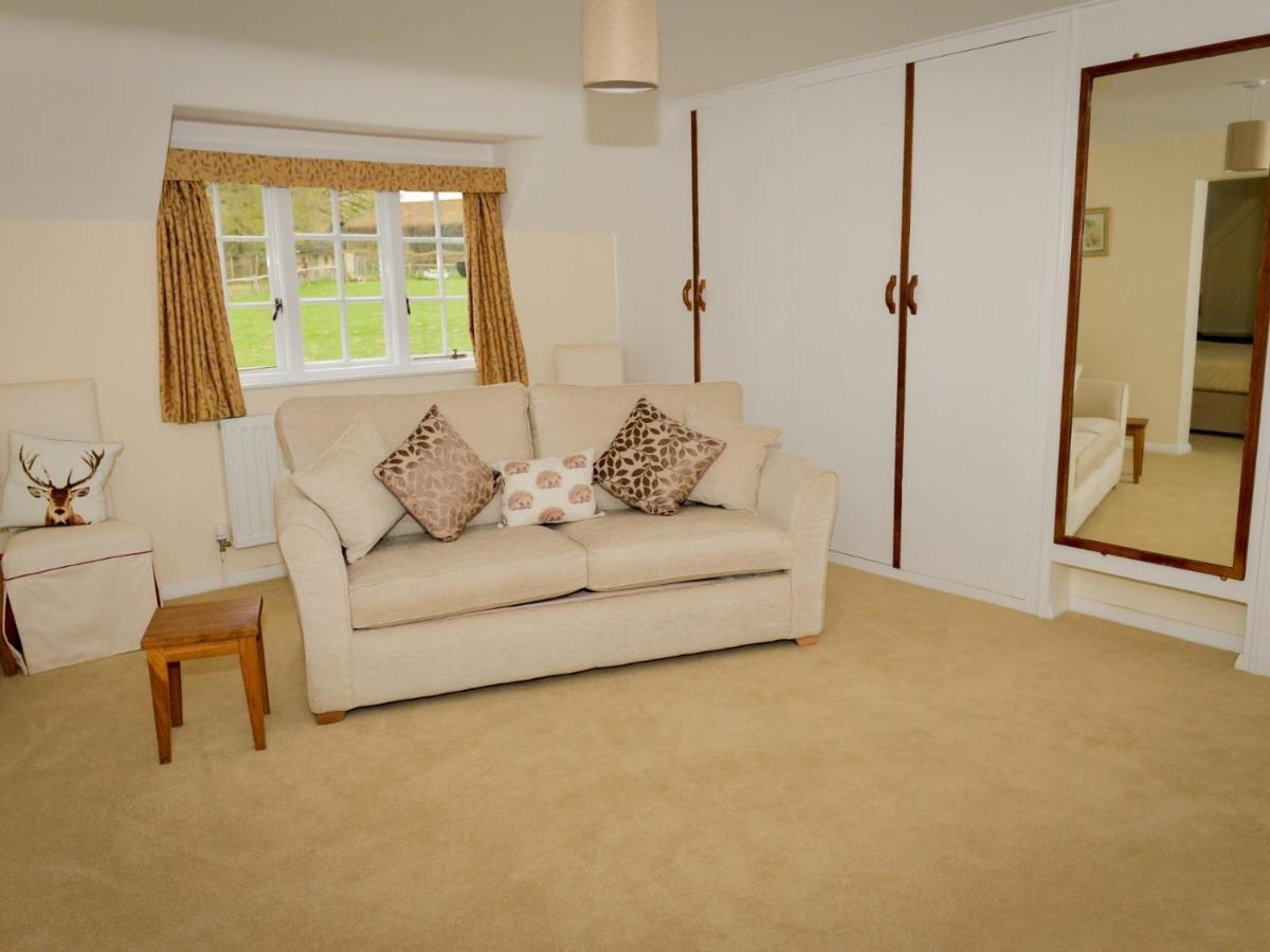 Twyford Farm B&B Haywards Heath Exterior photo